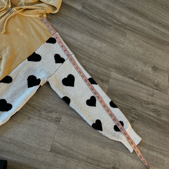 Micky Mouse and friends reworked champion yellow hoodie and heart sweatshirt - Picture 8 of 8